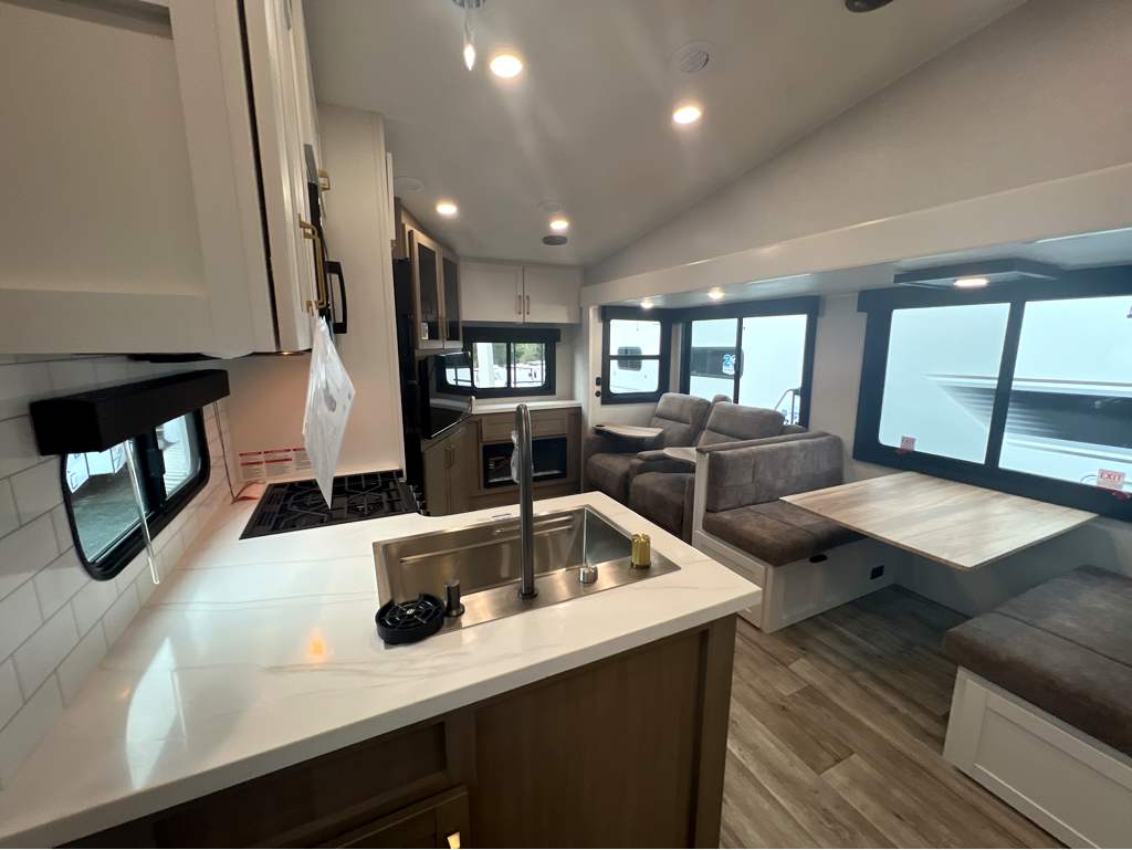 2026 Jayco Eagle HT 26REC - Image 16