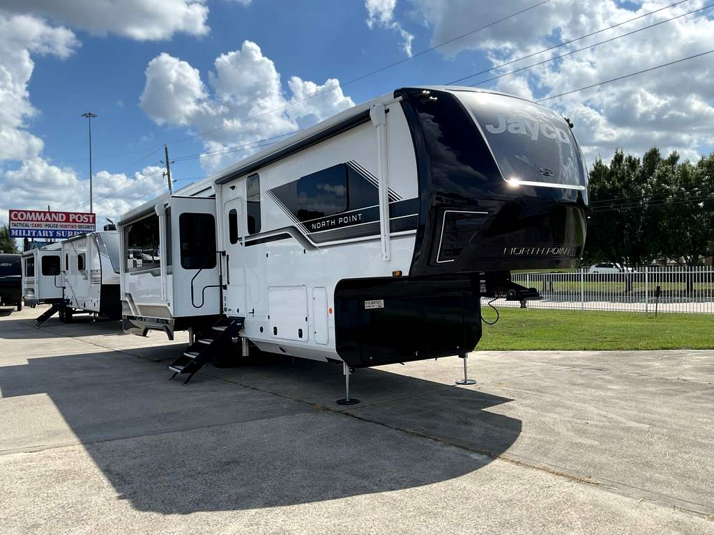 2027 JAYCO NORTH POINT 310RLTS - Image 2