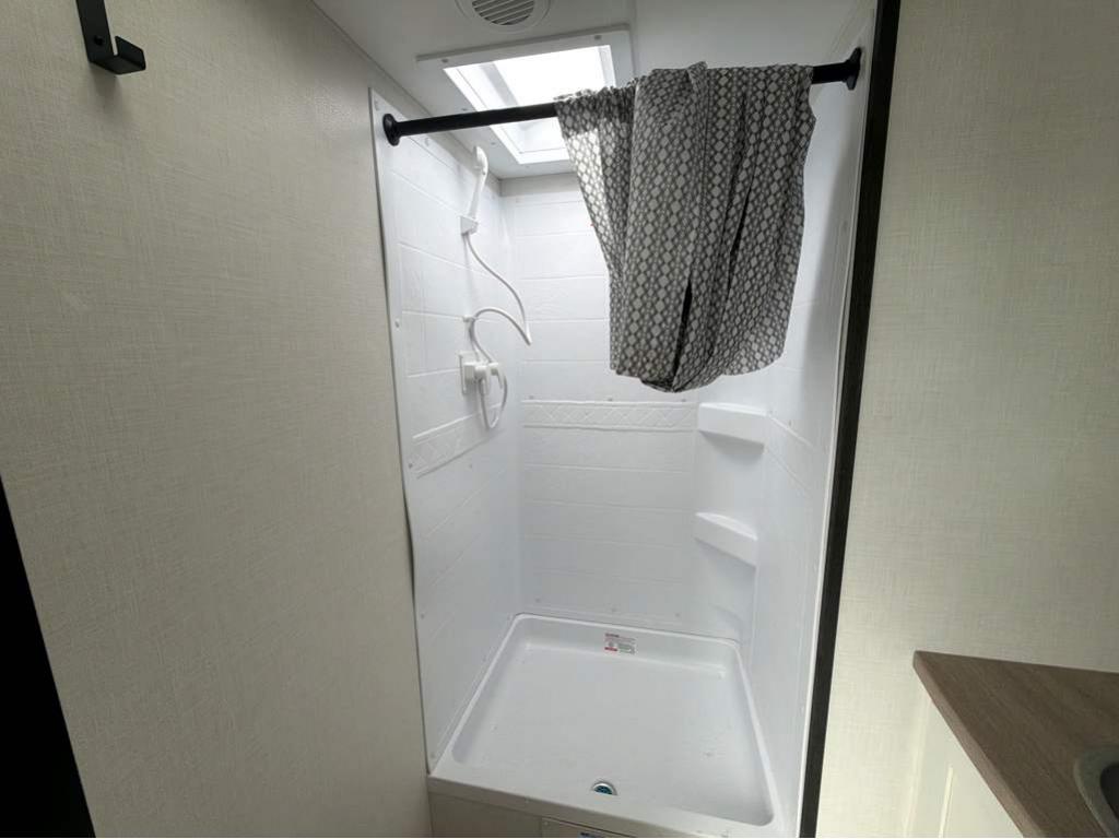 2026 VENTURE RV SIENNA 293VIK - Image 25