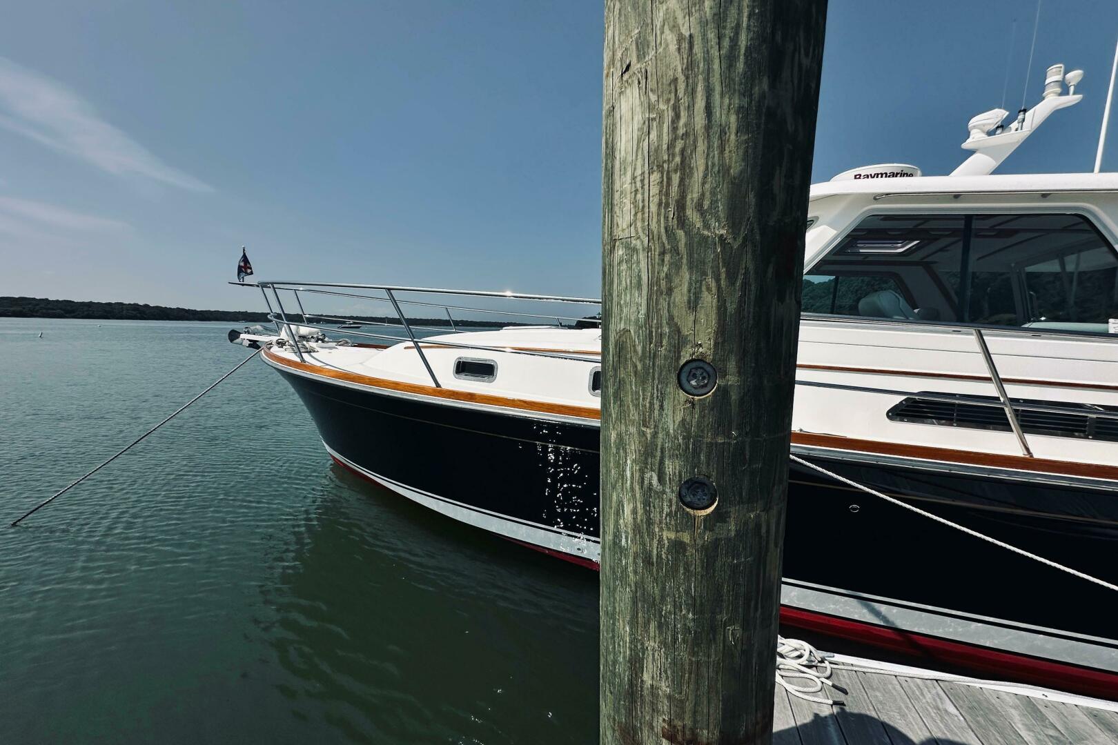 2007 Sabre 34 Express - Image 8