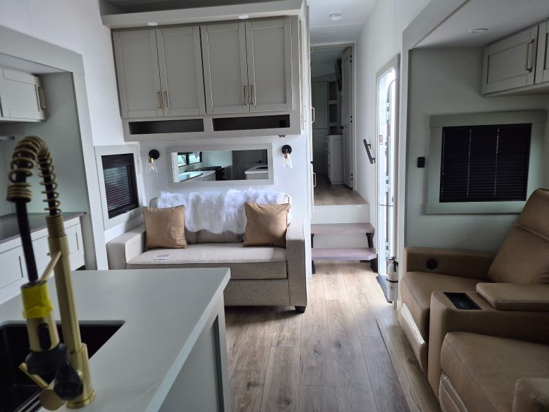 2026 Brinkley RV Model Z 3420 - Image 8