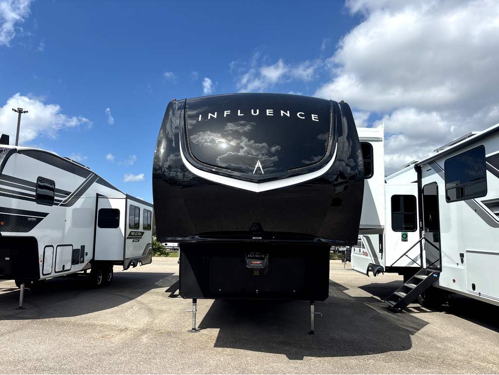 2026 GRAND DESIGN INFLUENCE 3503GK - Image 2