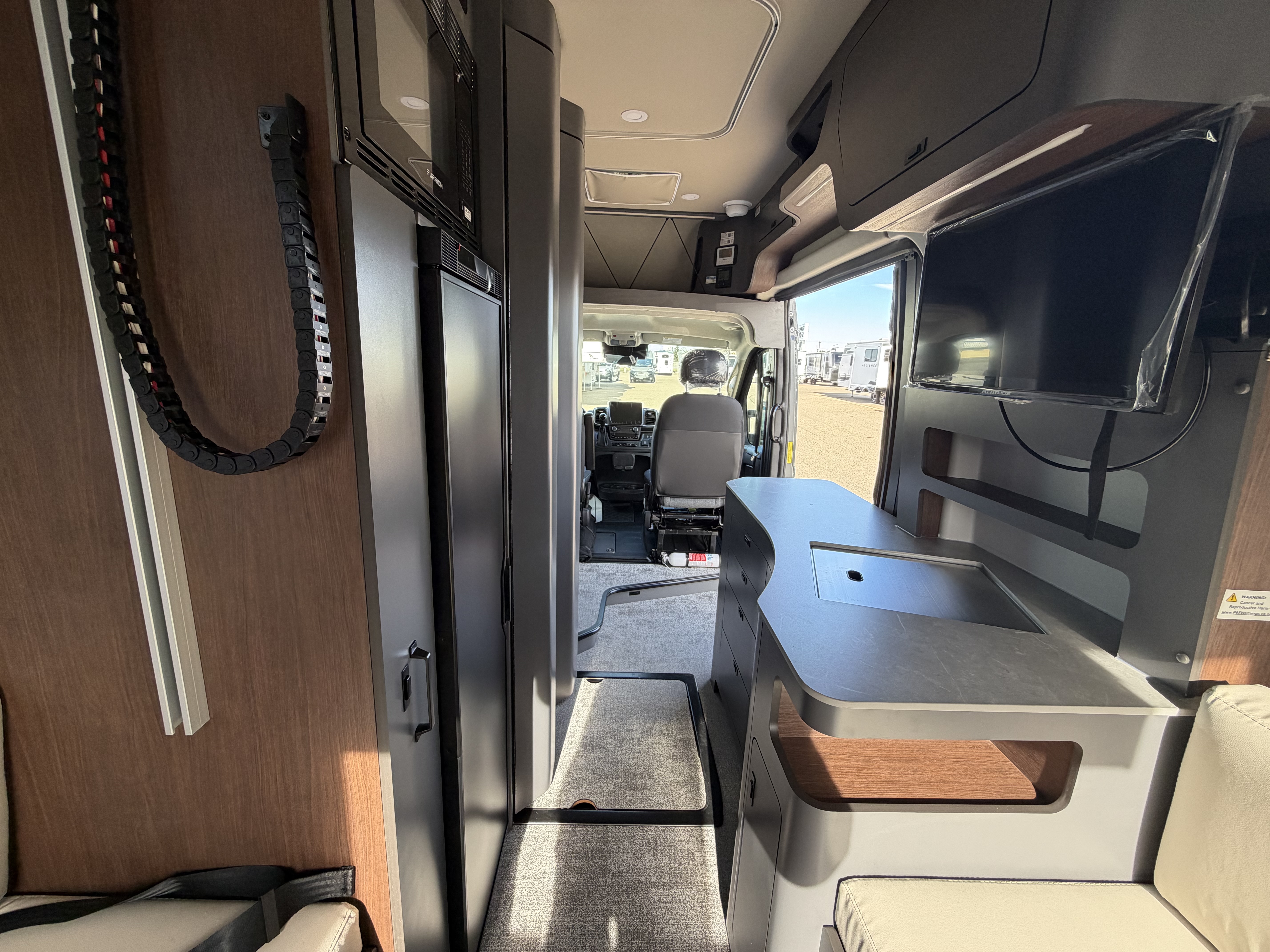 2027 Grand Design Lineage Series VP2 LVP1 - Image 4