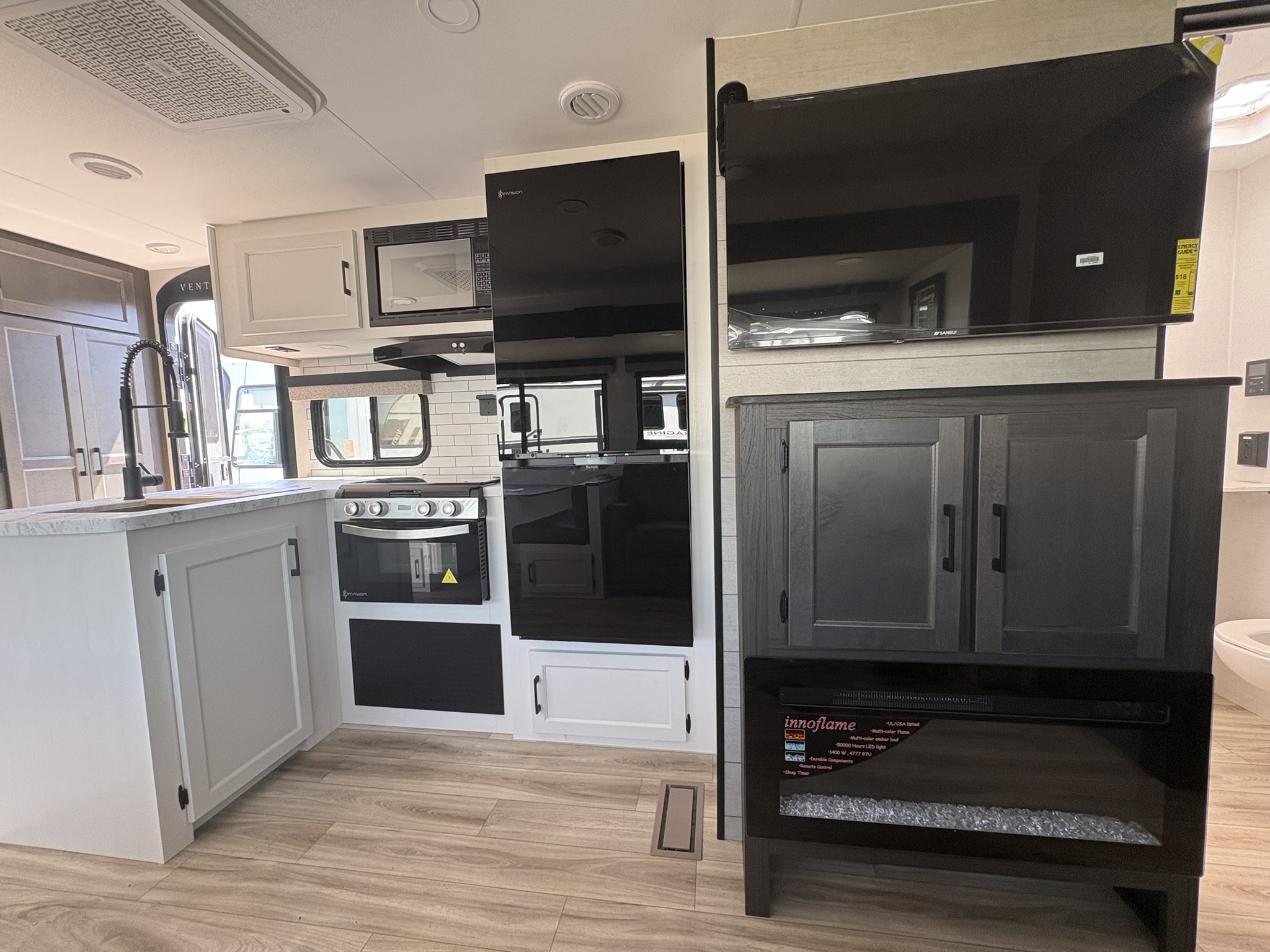 2026 VENTURE RV STRATUS 291VQB - Image 36