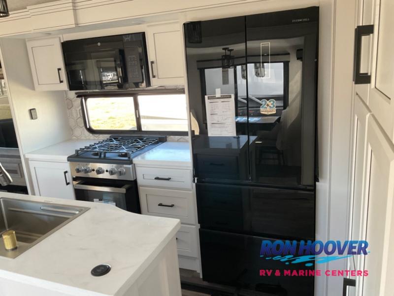 2026 JAYCO 355MBQS - Image 10
