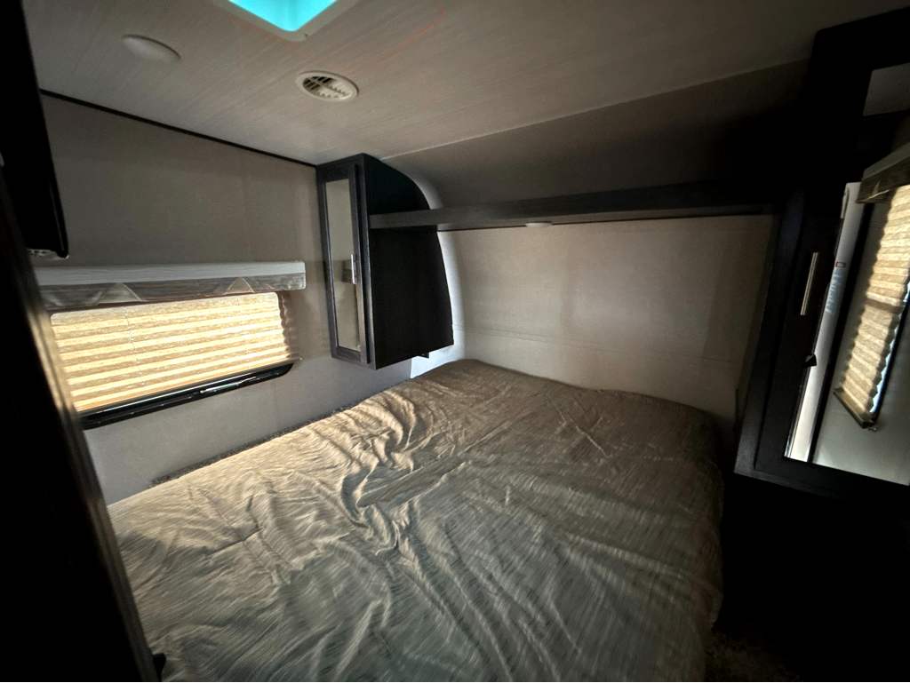 2018 FOREST RIVER XLR 30HDS - Image 18
