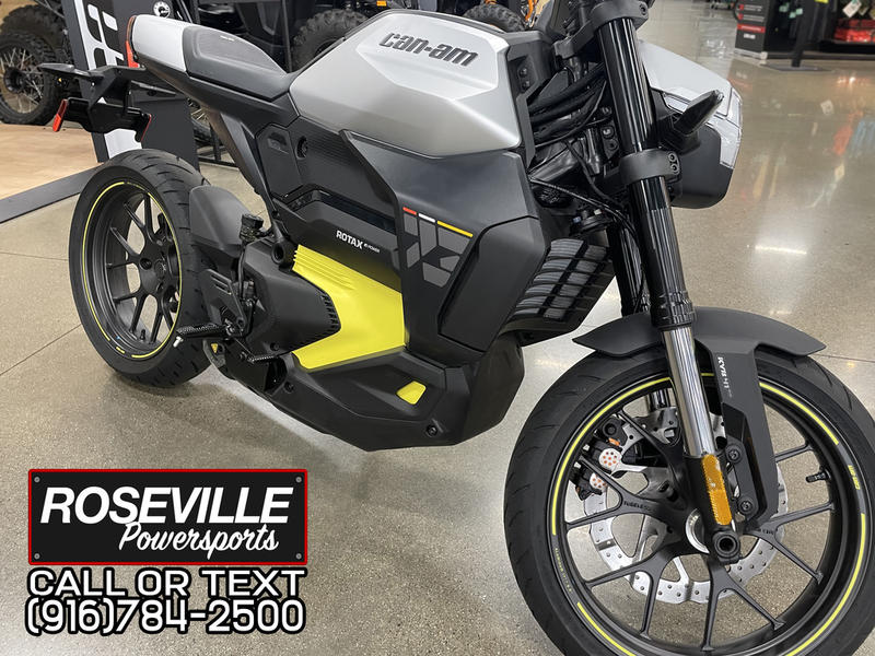 2025 Can-Am® Pulse '73 - Image 5