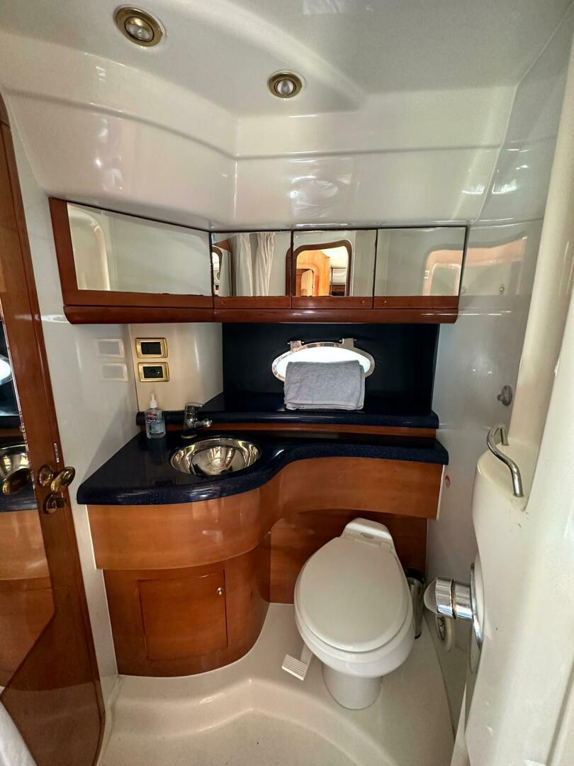 2007 Cranchi Mediterranee 50 HT - Image 64