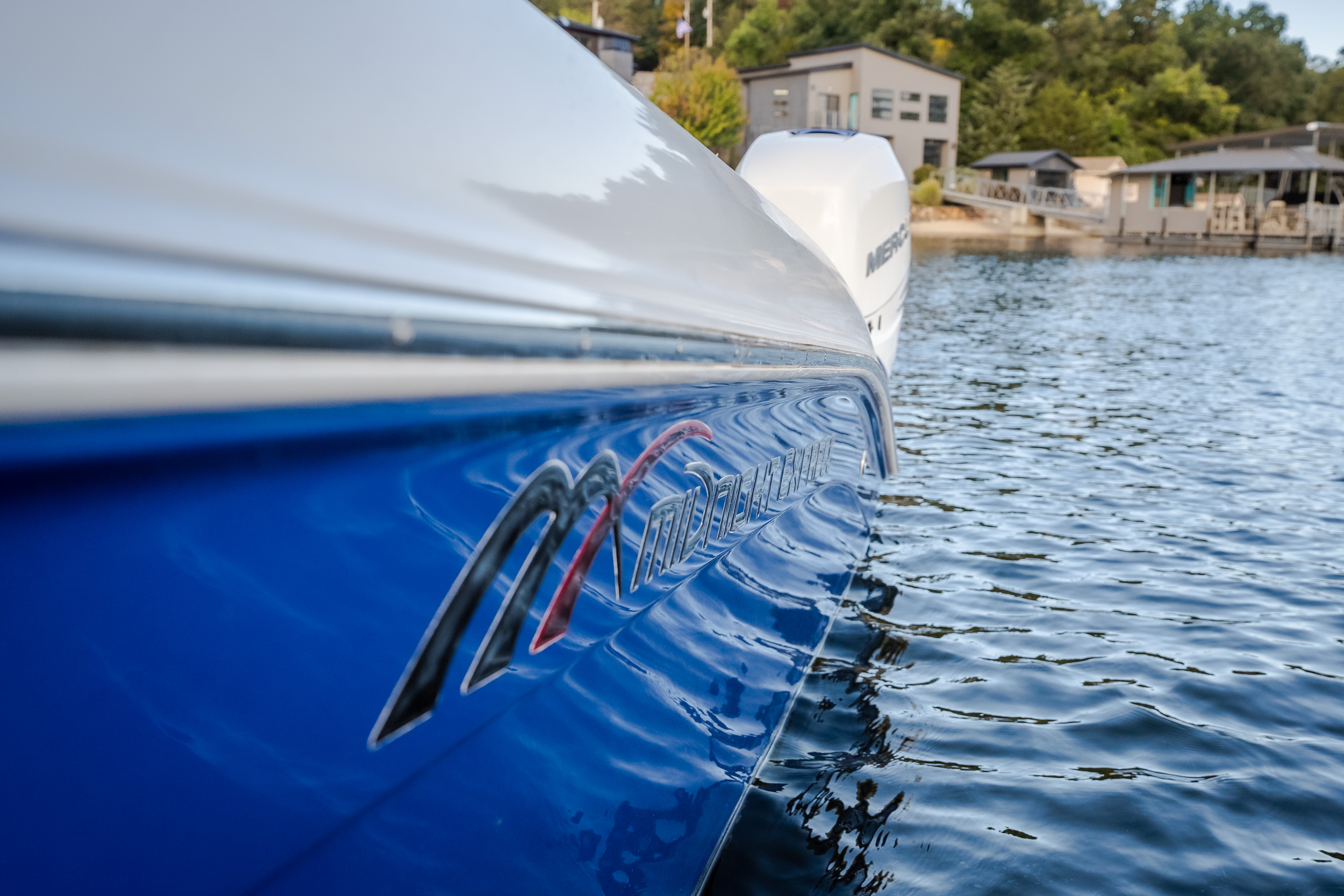 2017 Midnight Express 39 Cuddy  - Image 19