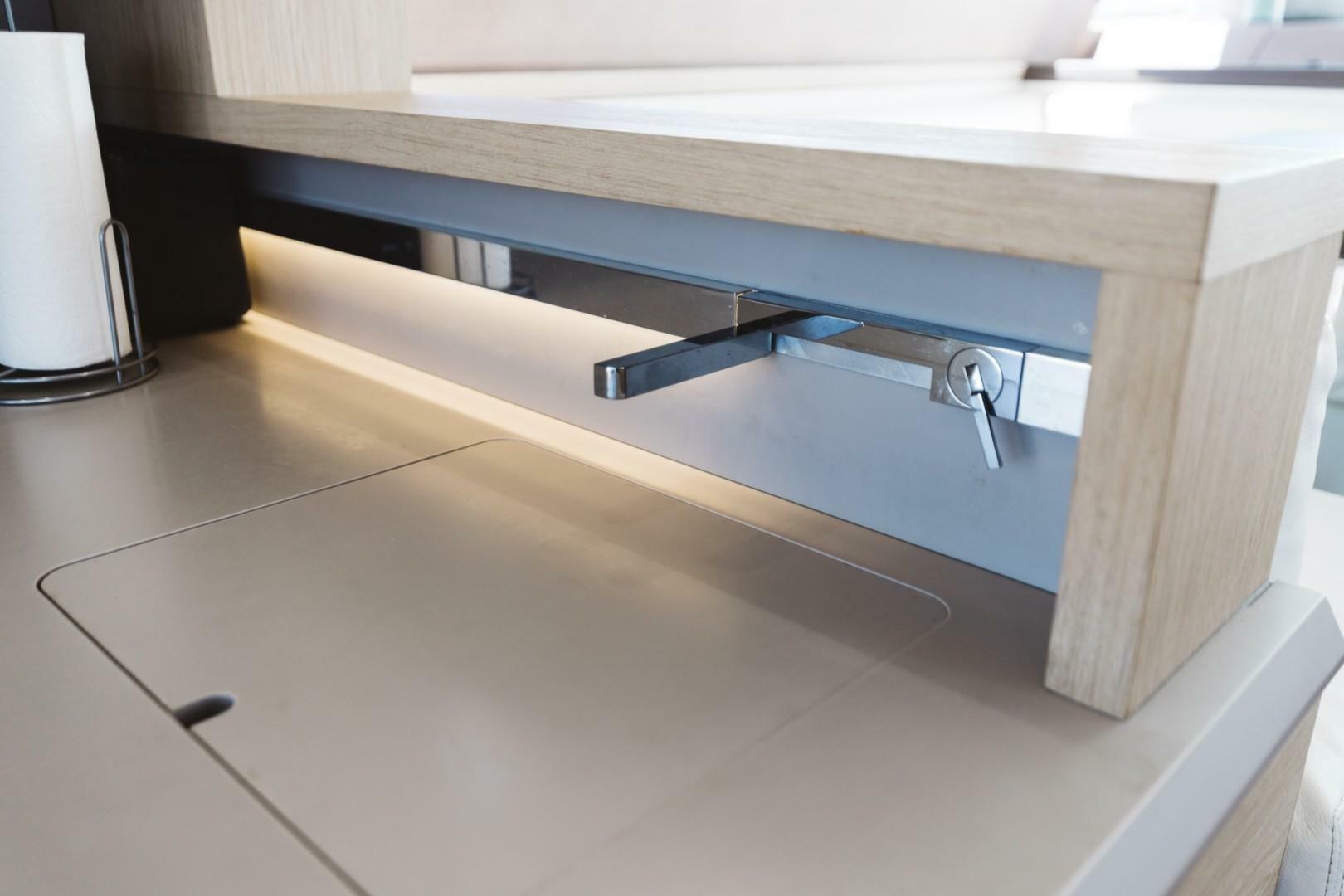 2015 Beneteau Monte Carlo 5 - Image 42