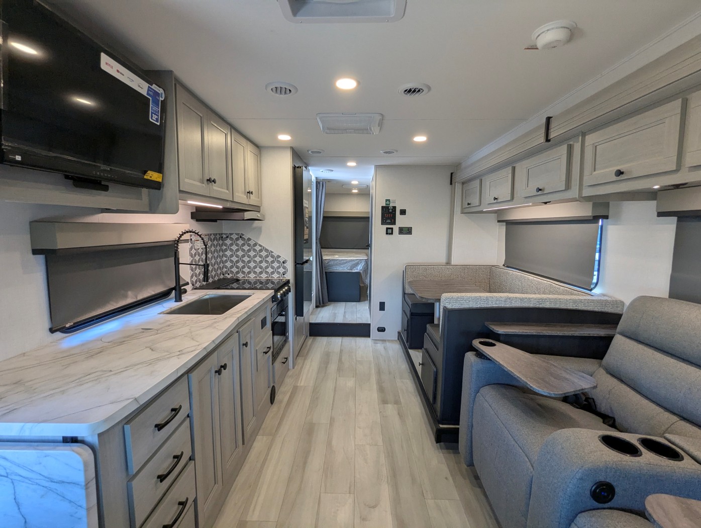 2027 Forest River Solera 32DSK - Image 21