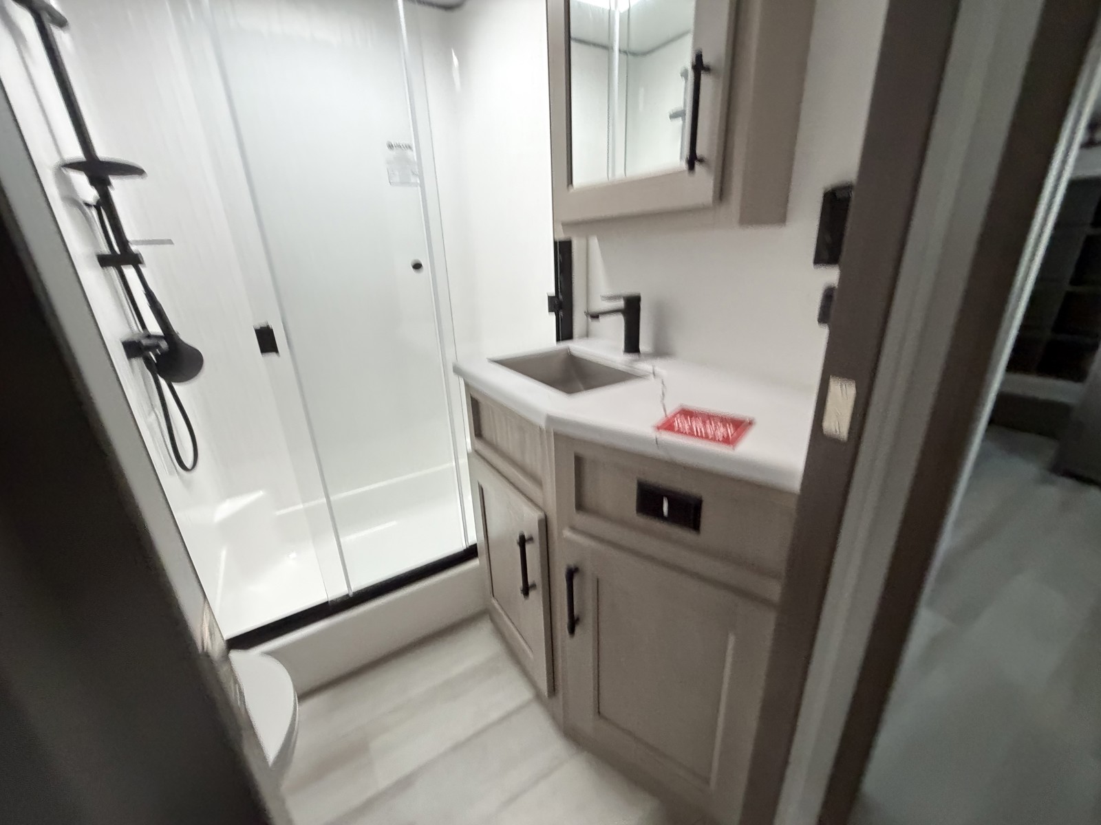 2026 GRAND DESIGN 3704BH - Image 25