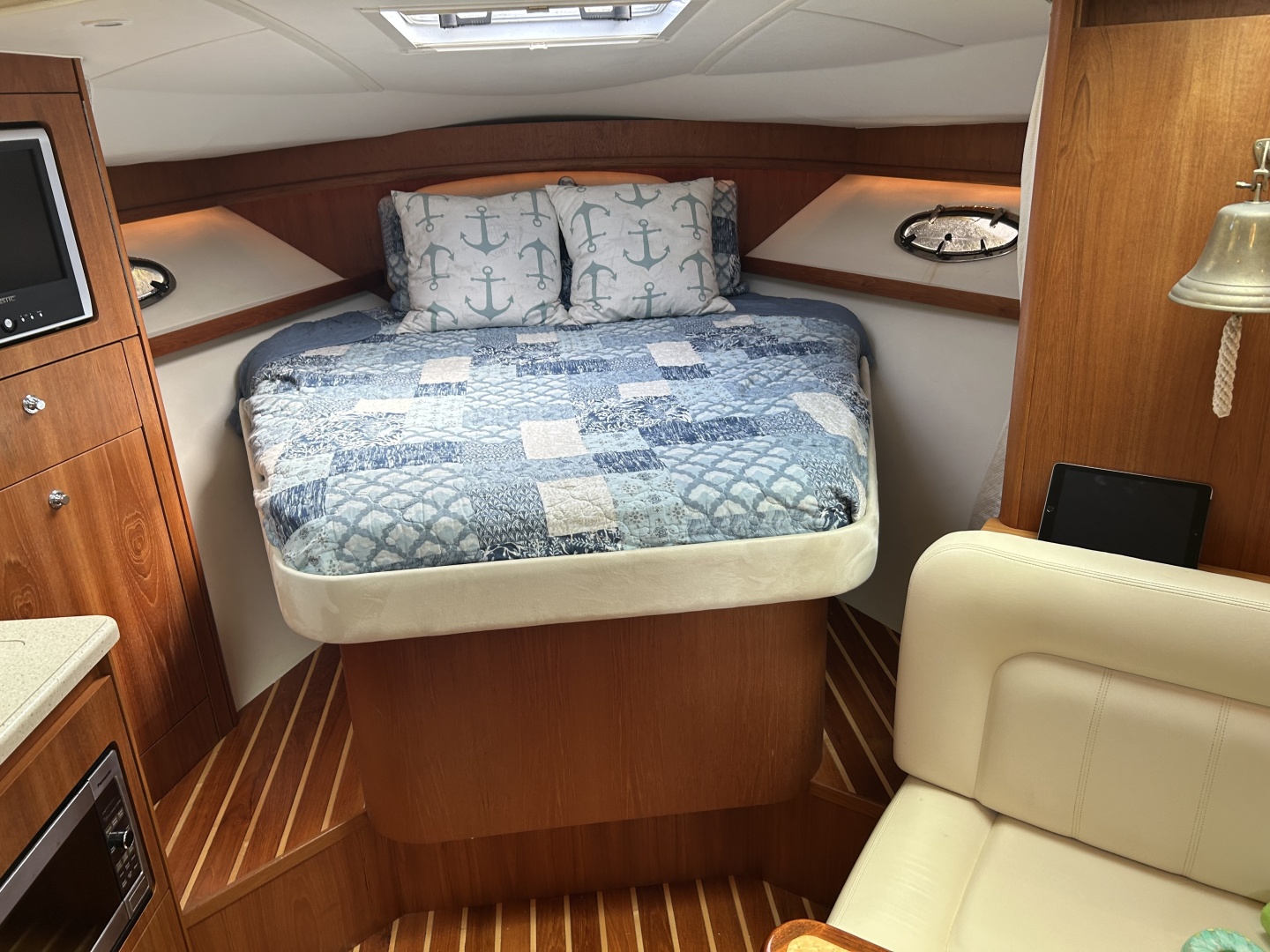 2007 Tiara Yachts 3200 Open - Image 15