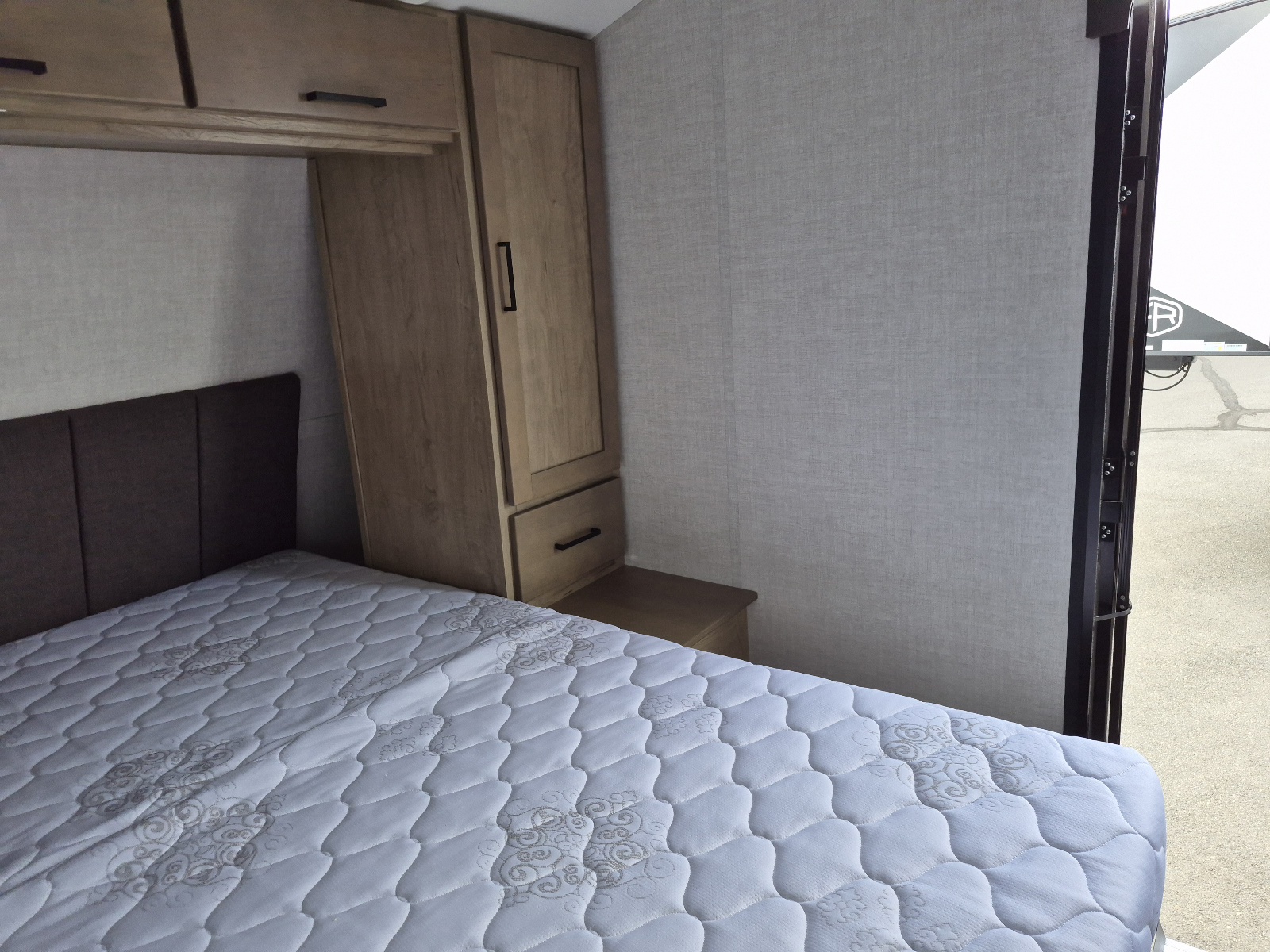 2023 Ember RV Touring Edition 21MRK - Image 15