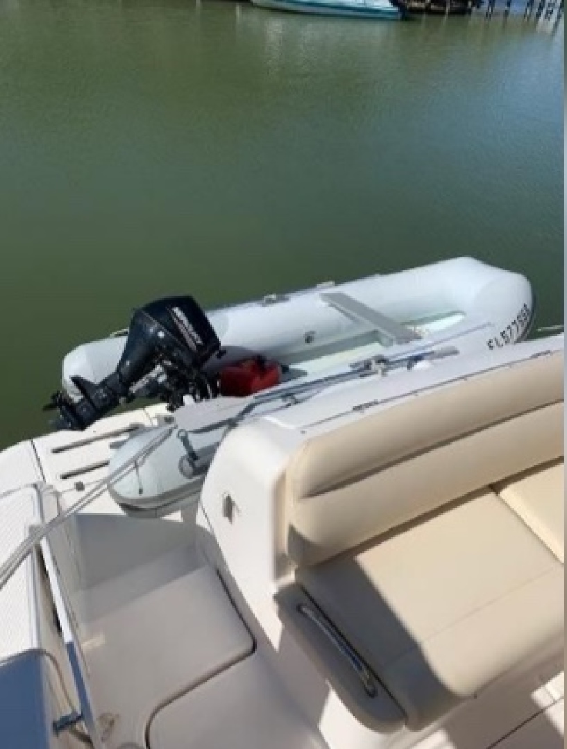 2008 Tiara Yachts 3900 Sovran - Image 4