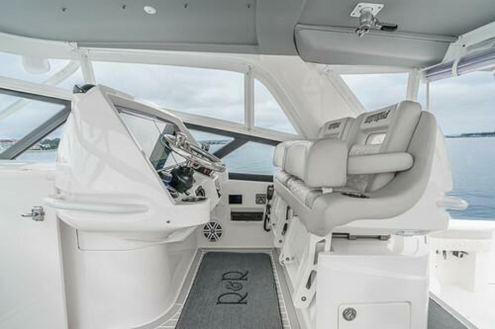 2022 Intrepid 477 Evolution - Image 25