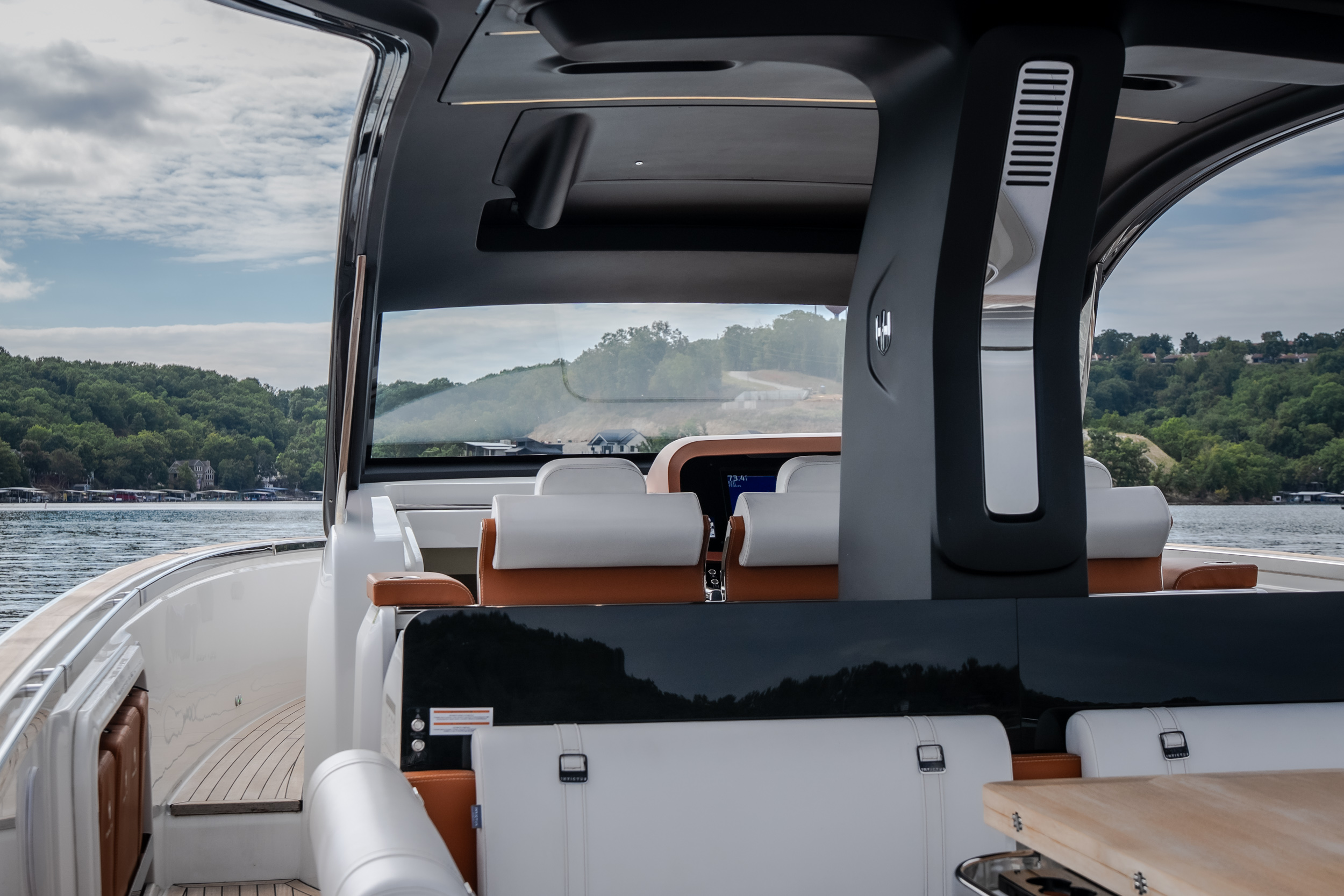 2025 Invictus TT430S - Image 23