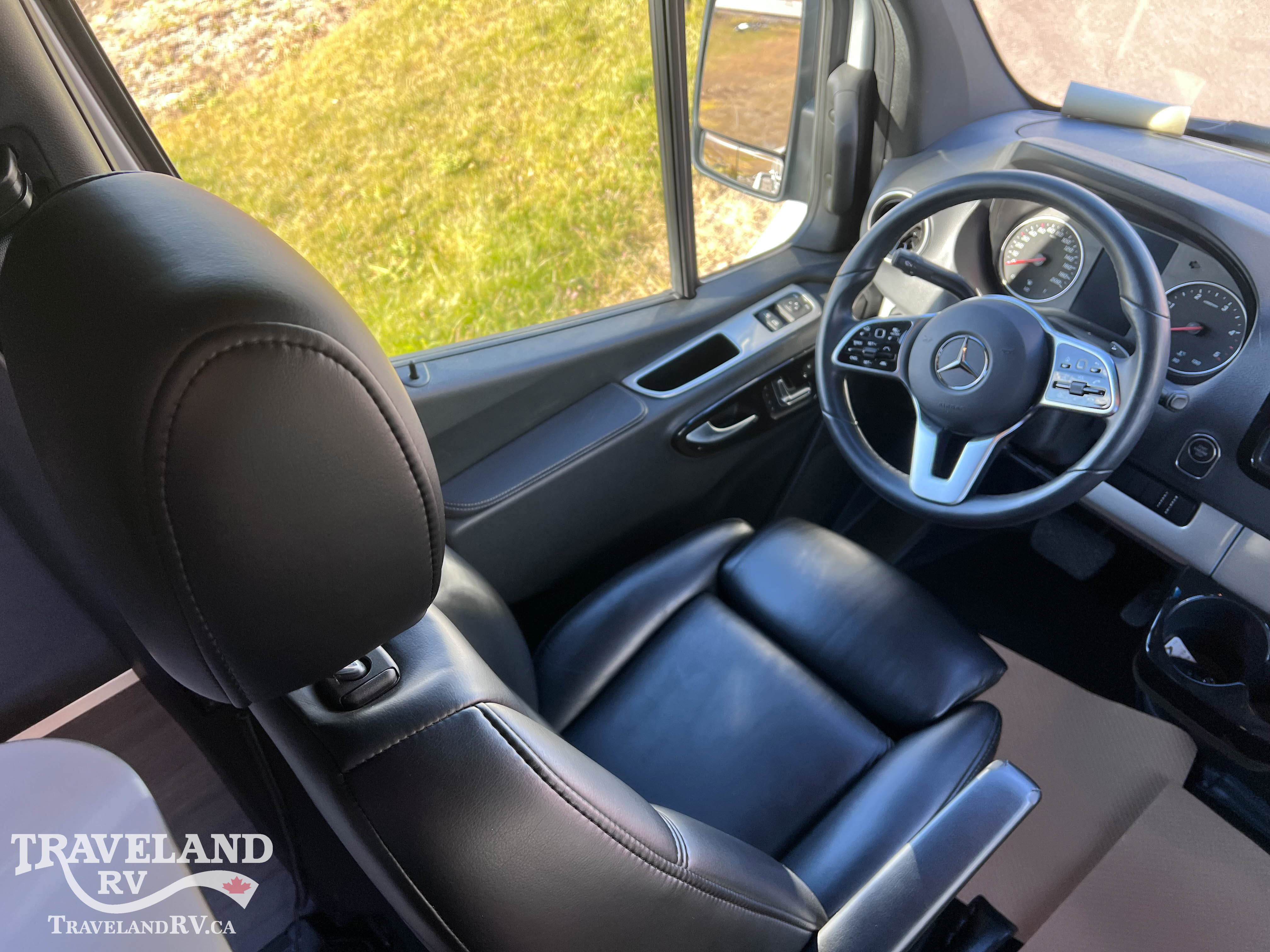 2023 AIRSTREAM INTERSTATE 24GT E-1 PKG - Image 28