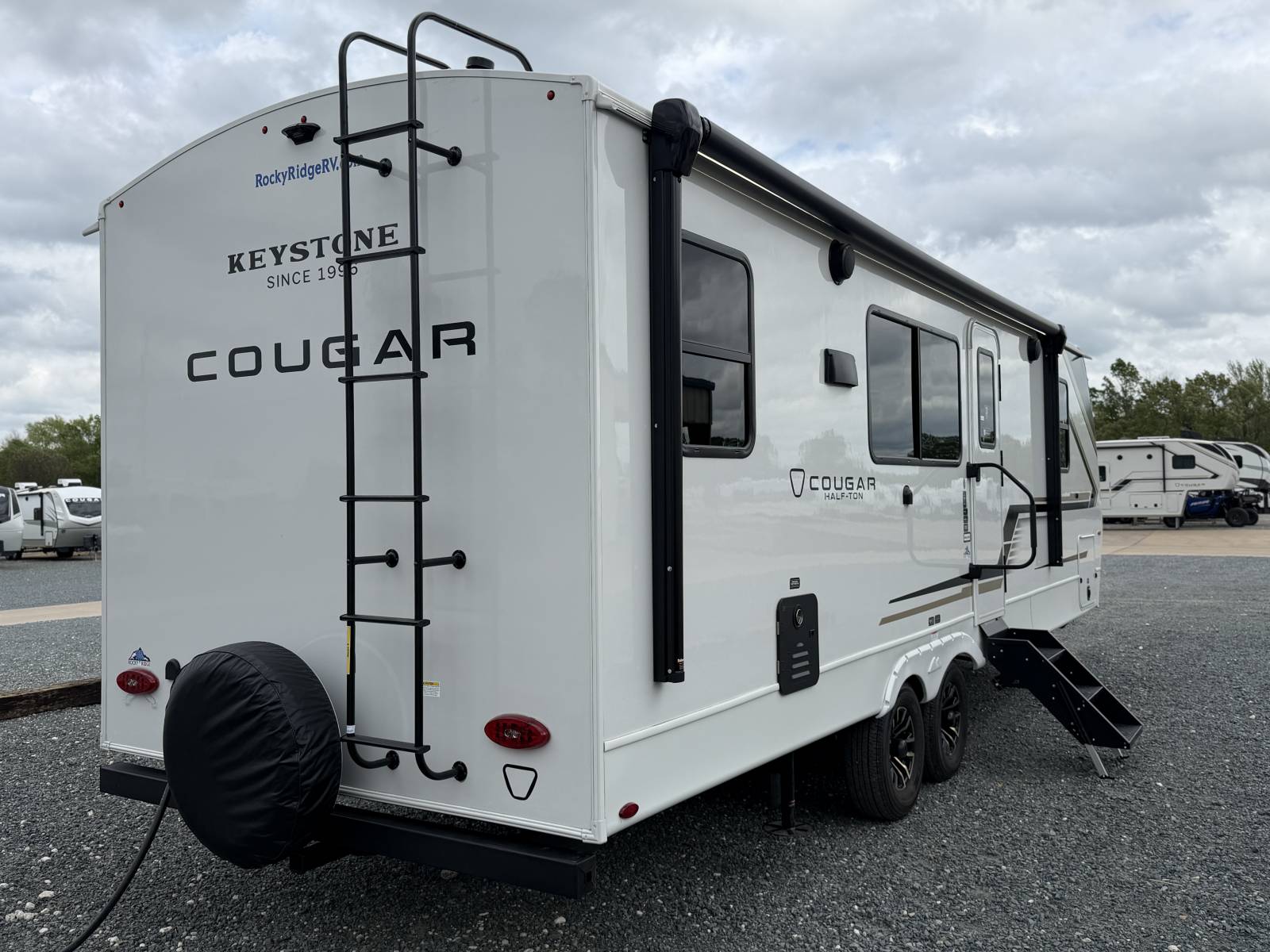 2026 Keystone Cougar Half-Ton 26LBW - Image 7