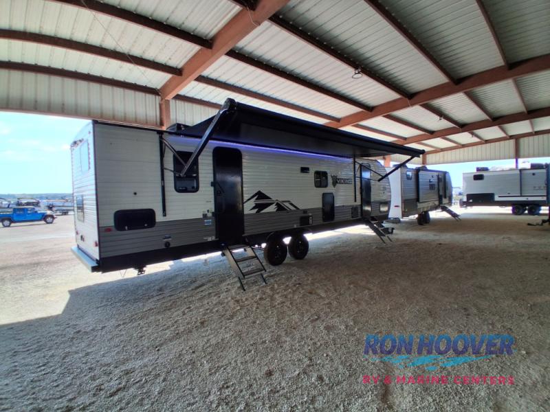 2025 COACHMEN 282DORM - Image 2
