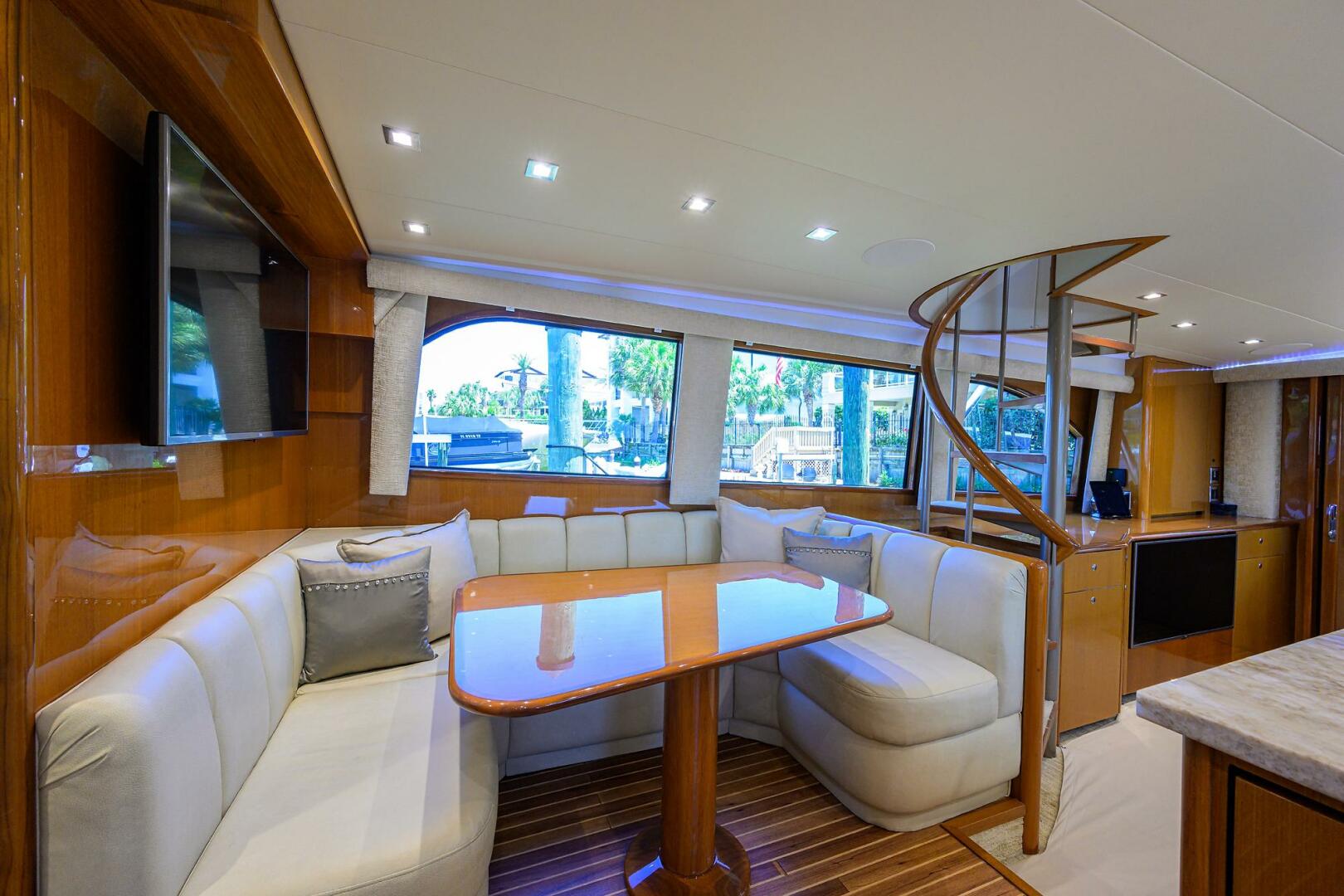 2004 Viking 65 Enclosed Bridge w/Tower - Image 24