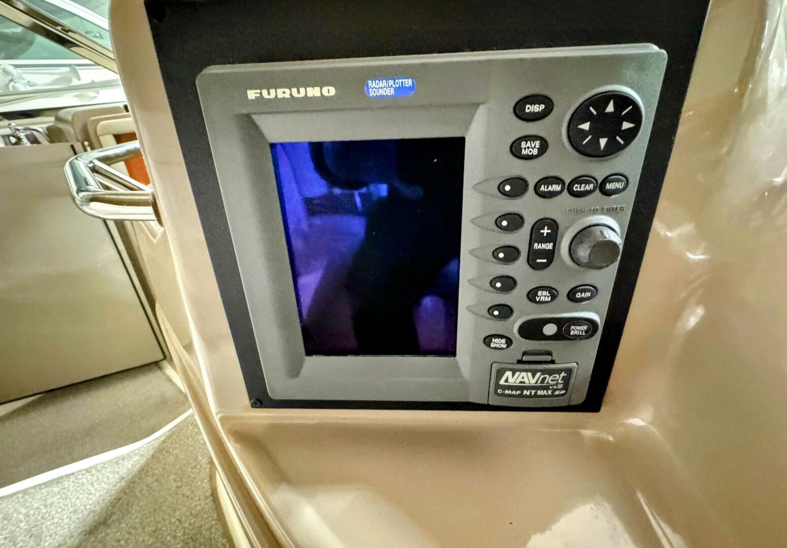 1998 Sea Ray 400 Sundancer - Image 11