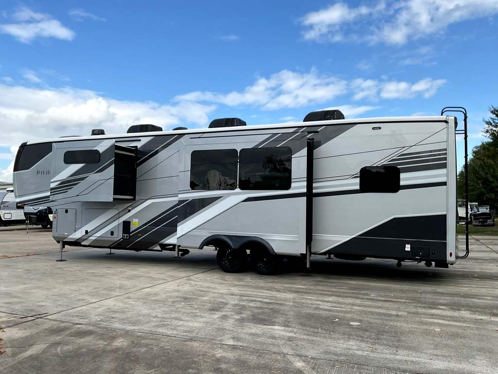 2026 JAYCO PINNACLE 38 FBRK - Image 37