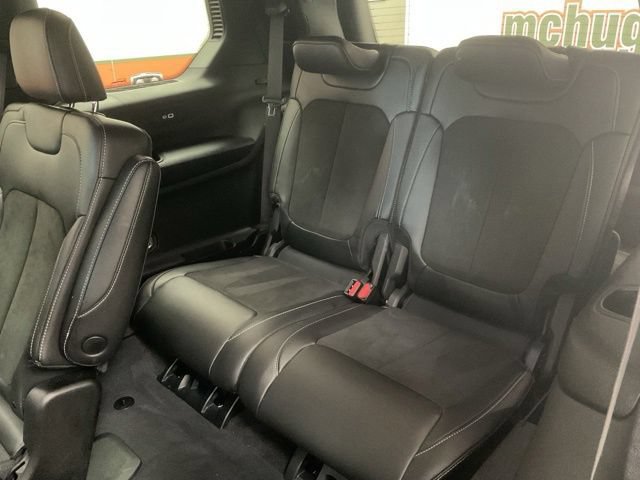 2023 Jeep Grand Cherokee L Utility 4D Altitude 4WD - Image 29