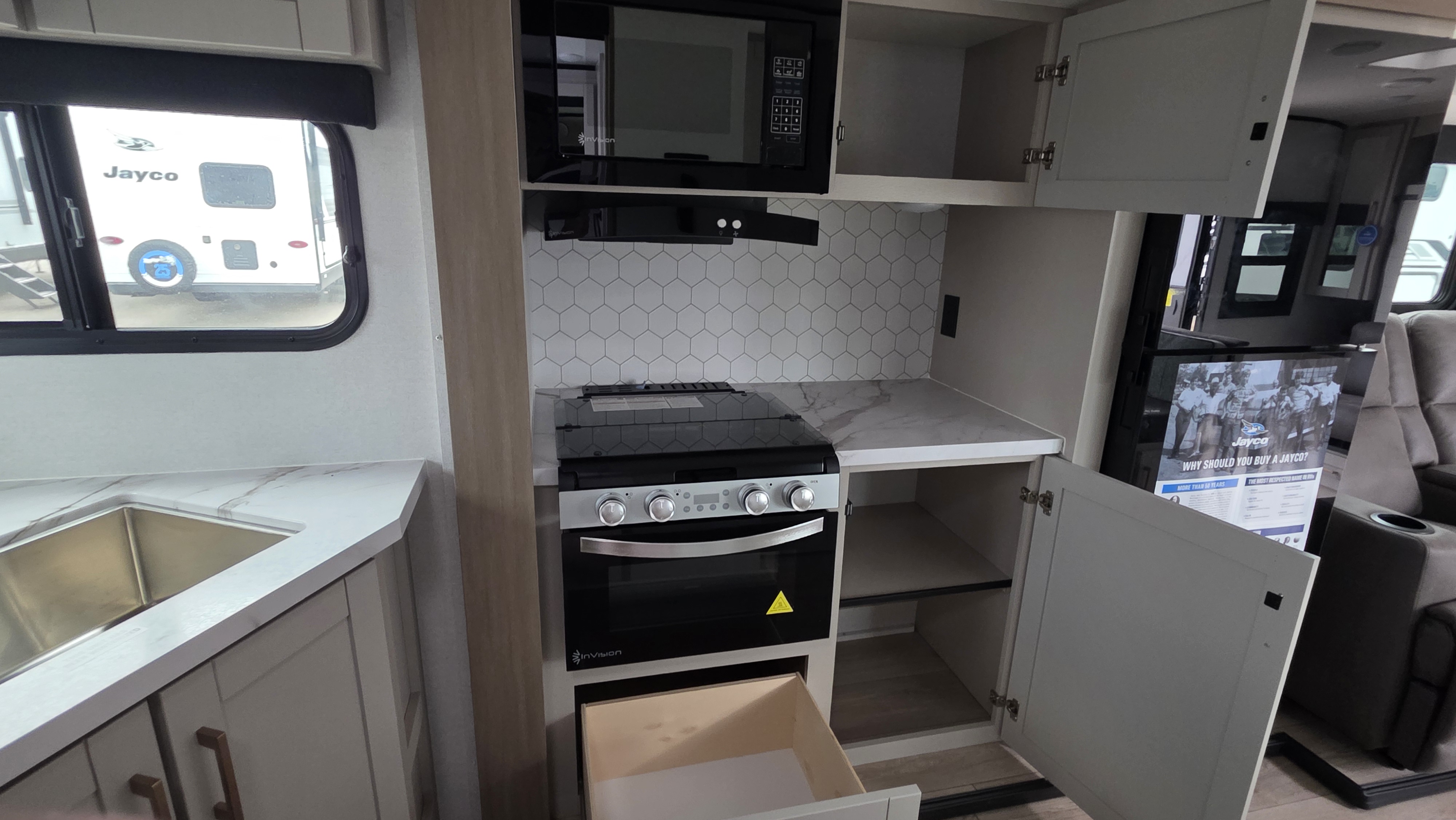 2027 JAYCO JAY FEATHER 21MML - Image 18