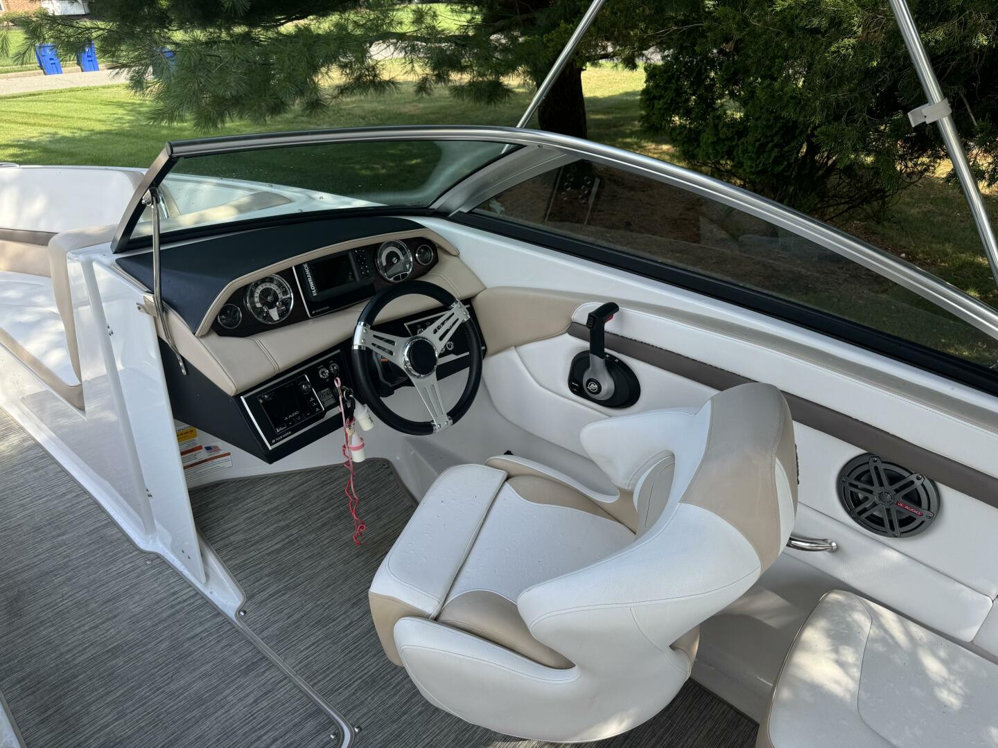 2019 Four Winns H230 Base - Image 15