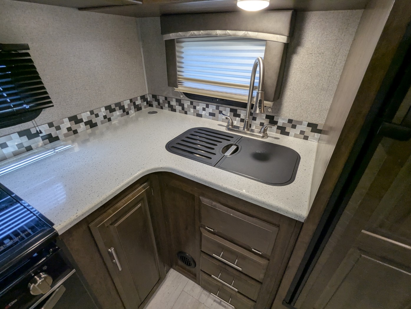 2021 Forest River Rockwood Ultra Lite 2902SW - Image 36