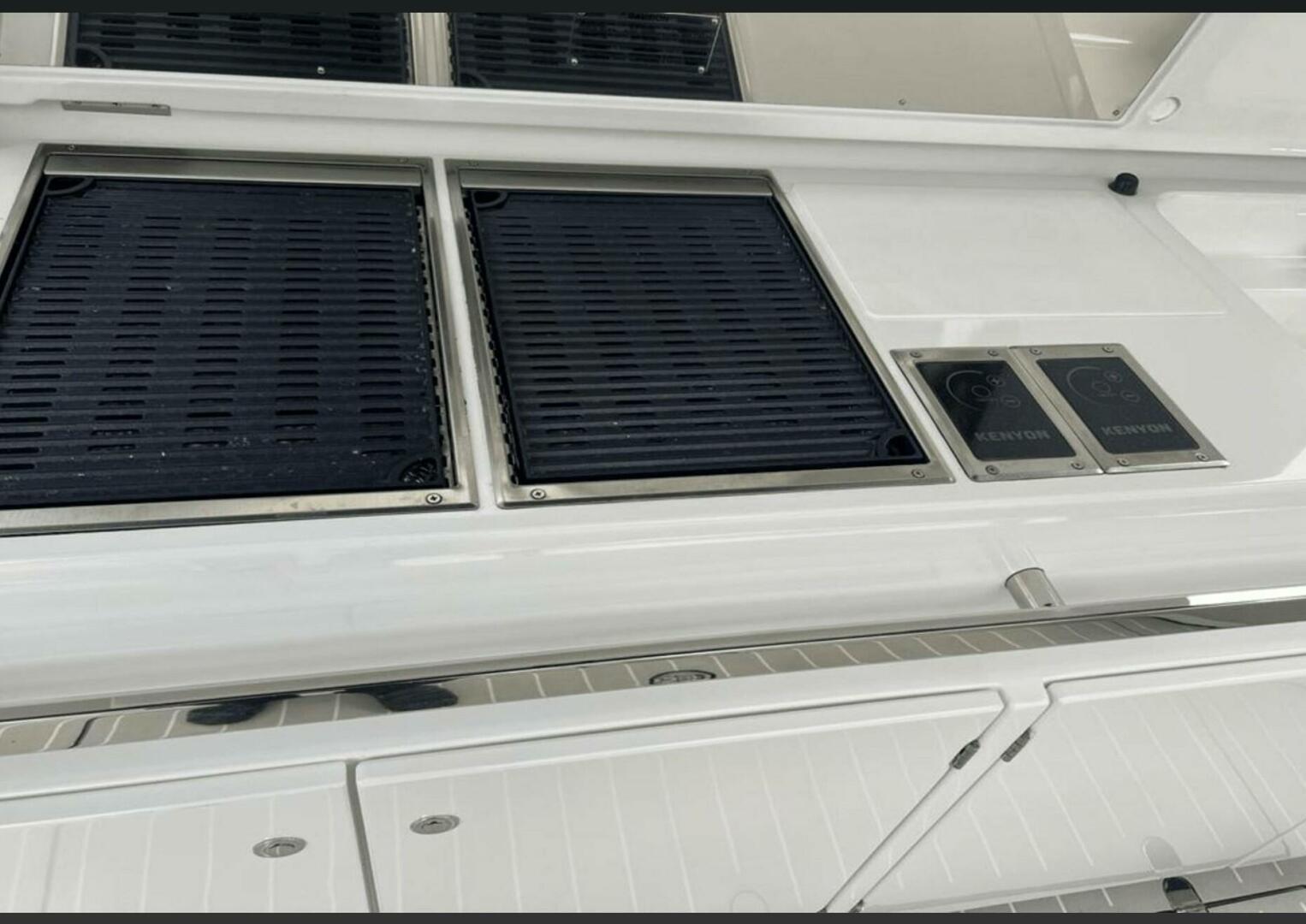 2022 Azimut Verve 42 - Image 12