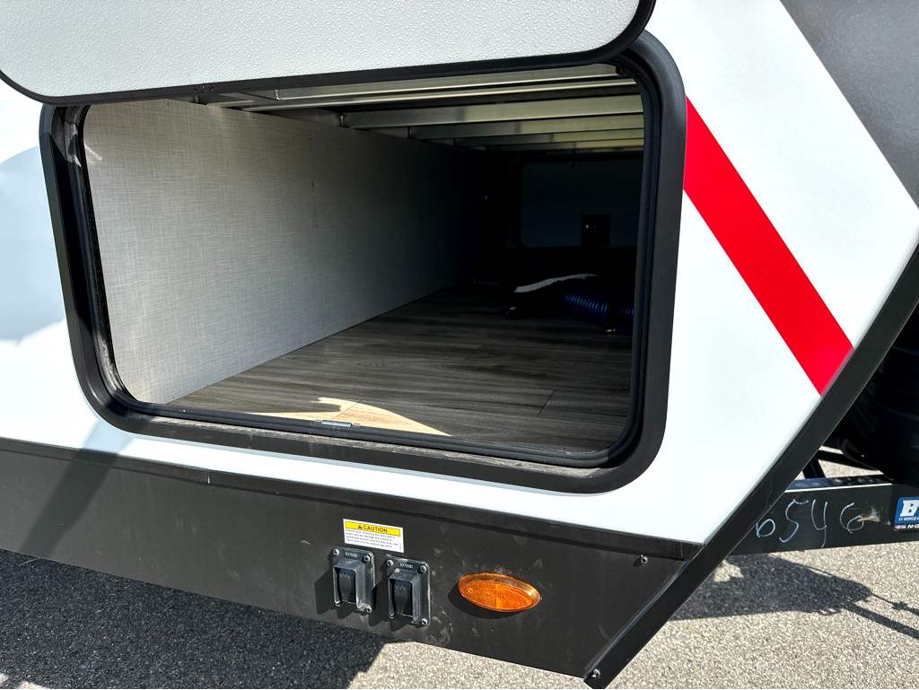 2027 VENTURE RV STRATUS 291VQB - Image 9