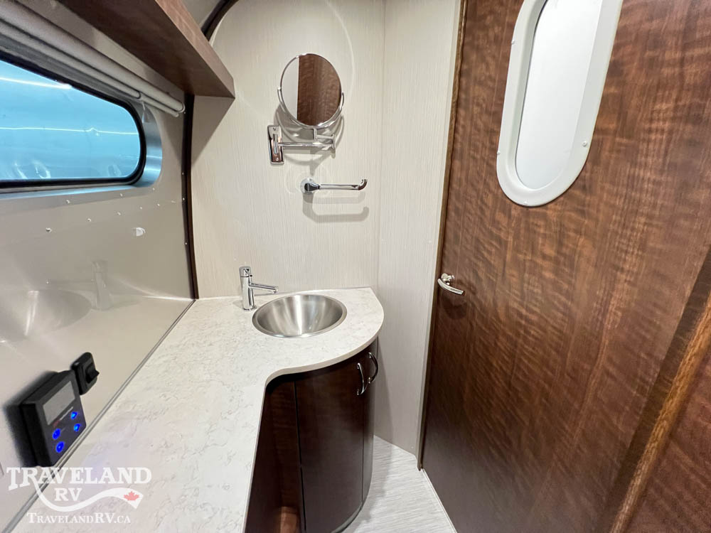 2026 AIRSTREAM 30RBQ GLOBETROTTER - Image 36