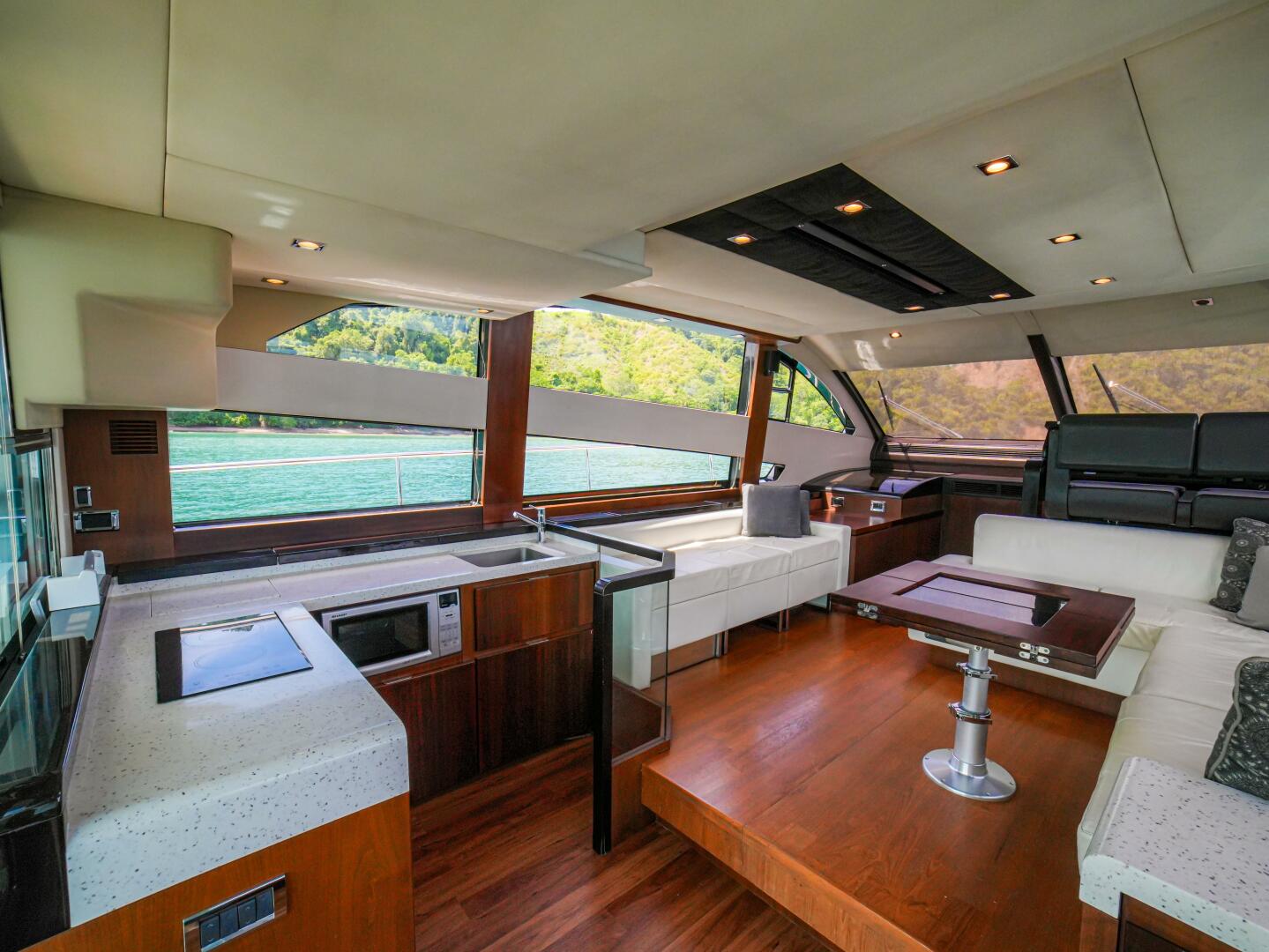 2014 Fairline 50 - Image 2