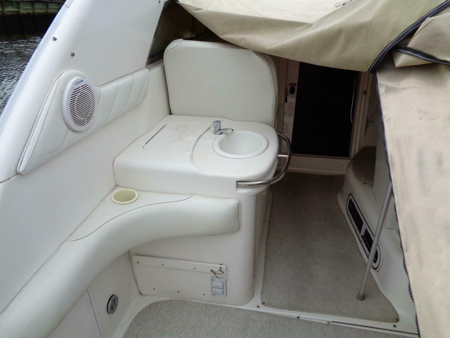 1997 Sea Ray 370 Sundancer - Image 38