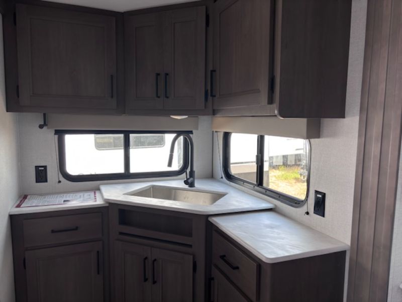 2026 Grand Design Transcend XPLOR 25MLX - Image 13