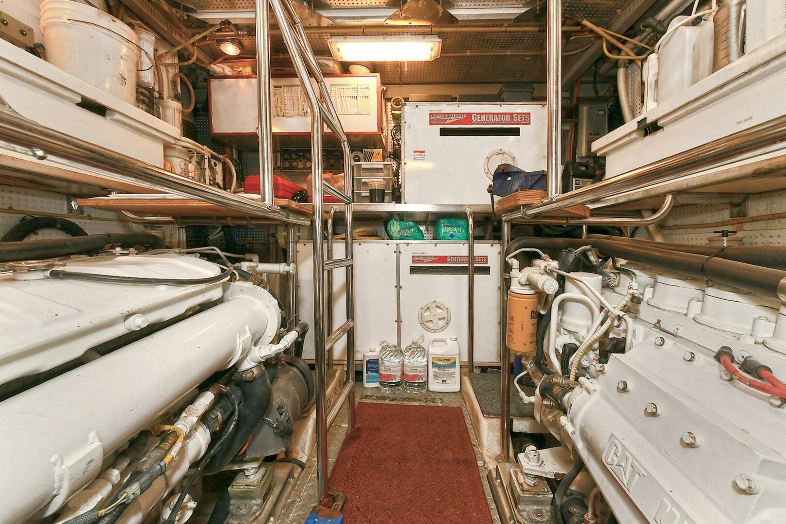 2002 Grand Alaskan Flushdeck - Image 10