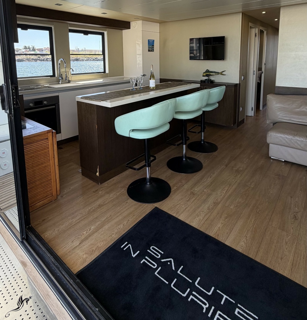 2018 Overblue 54 - Image 27