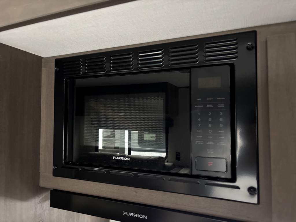 2026 GRAND DESIGN TRANSCEND 26RBX - Image 14