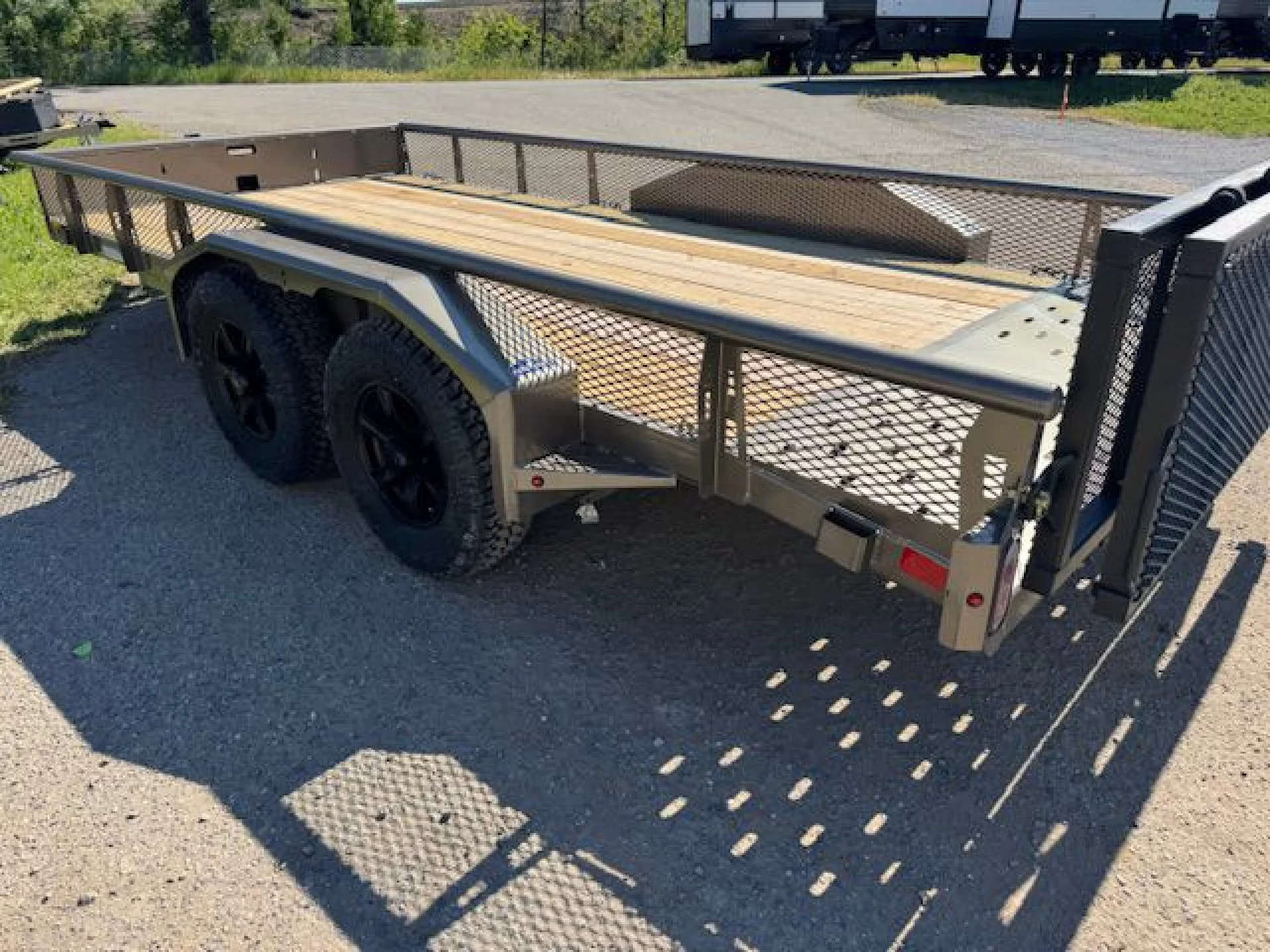 2026 DIAMOND C TRAILERS DIAMOND C GTU235-VENTURE L16X83 7K - Image 6