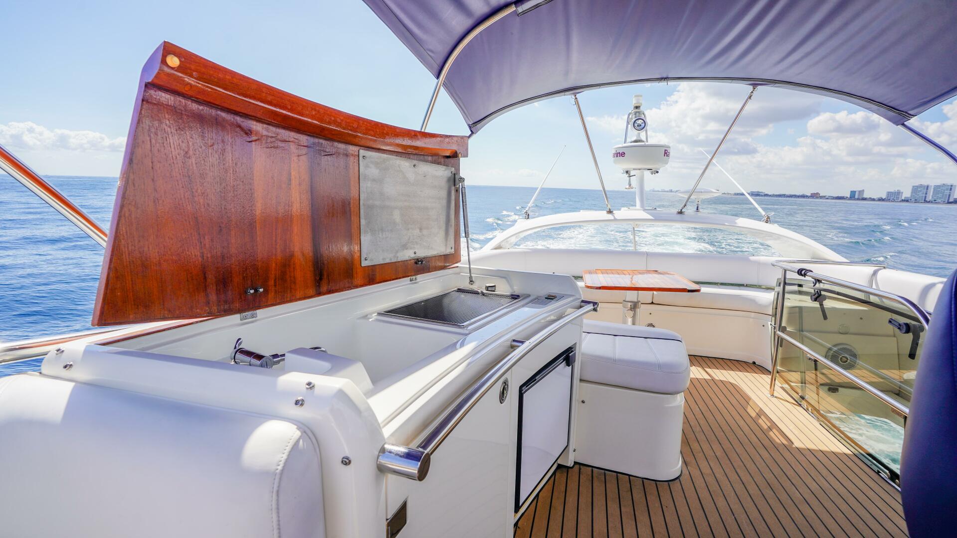 2009 Fairline - Image 47