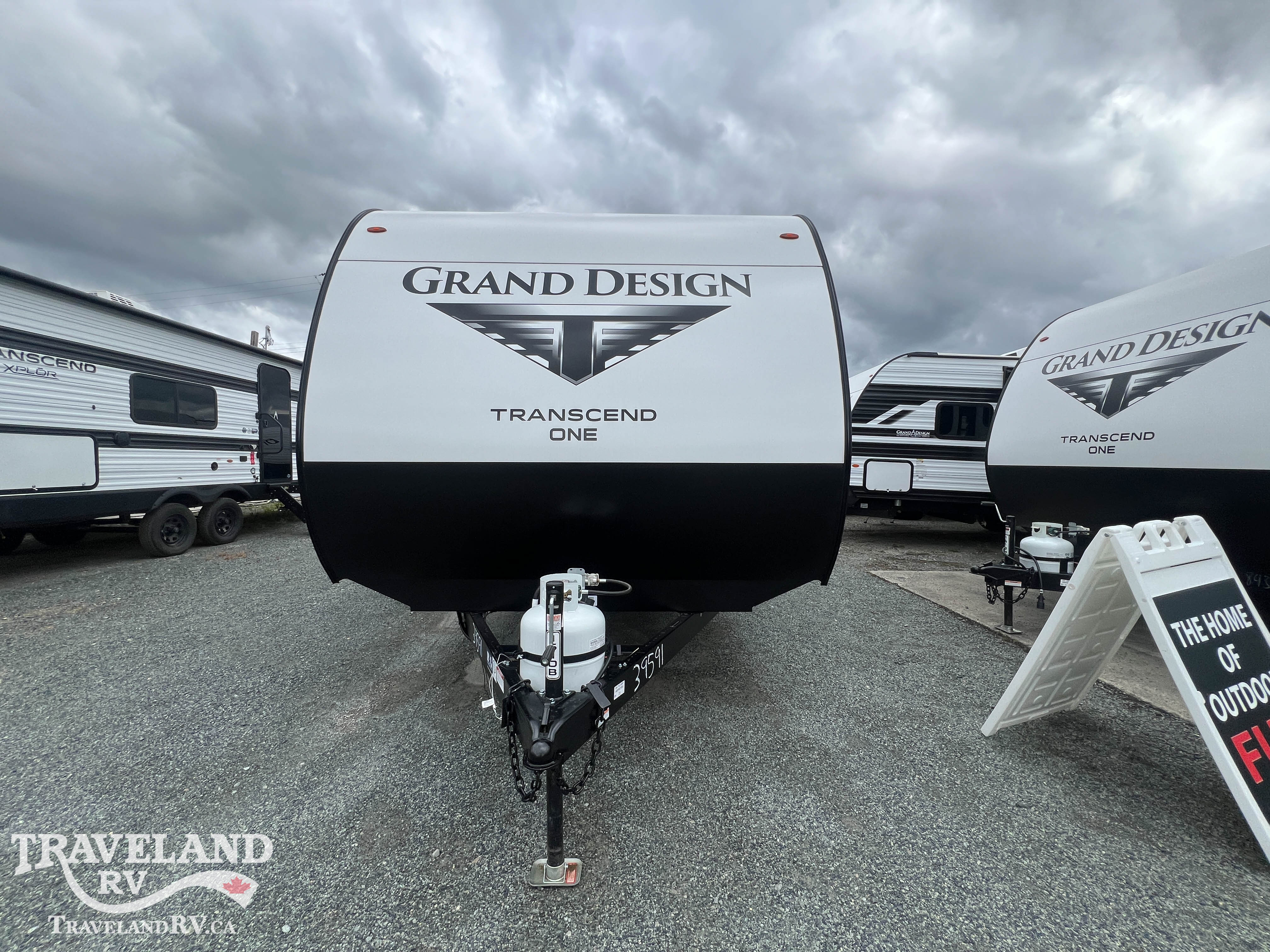 2026 Grand Design Transcend ONE 161DB - Image 3