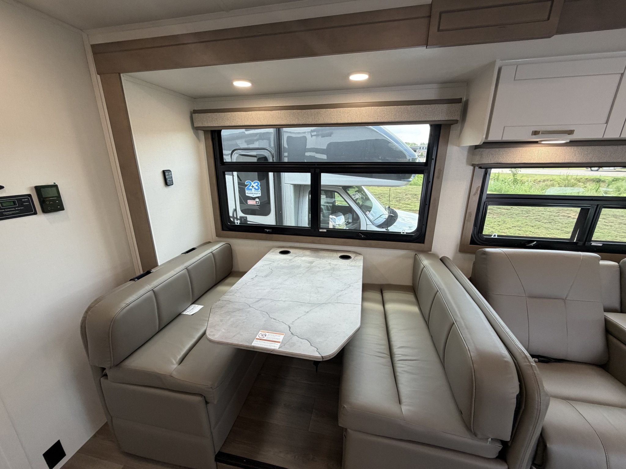 2027 JAYCO GREYHAWK 29MV - Image 33