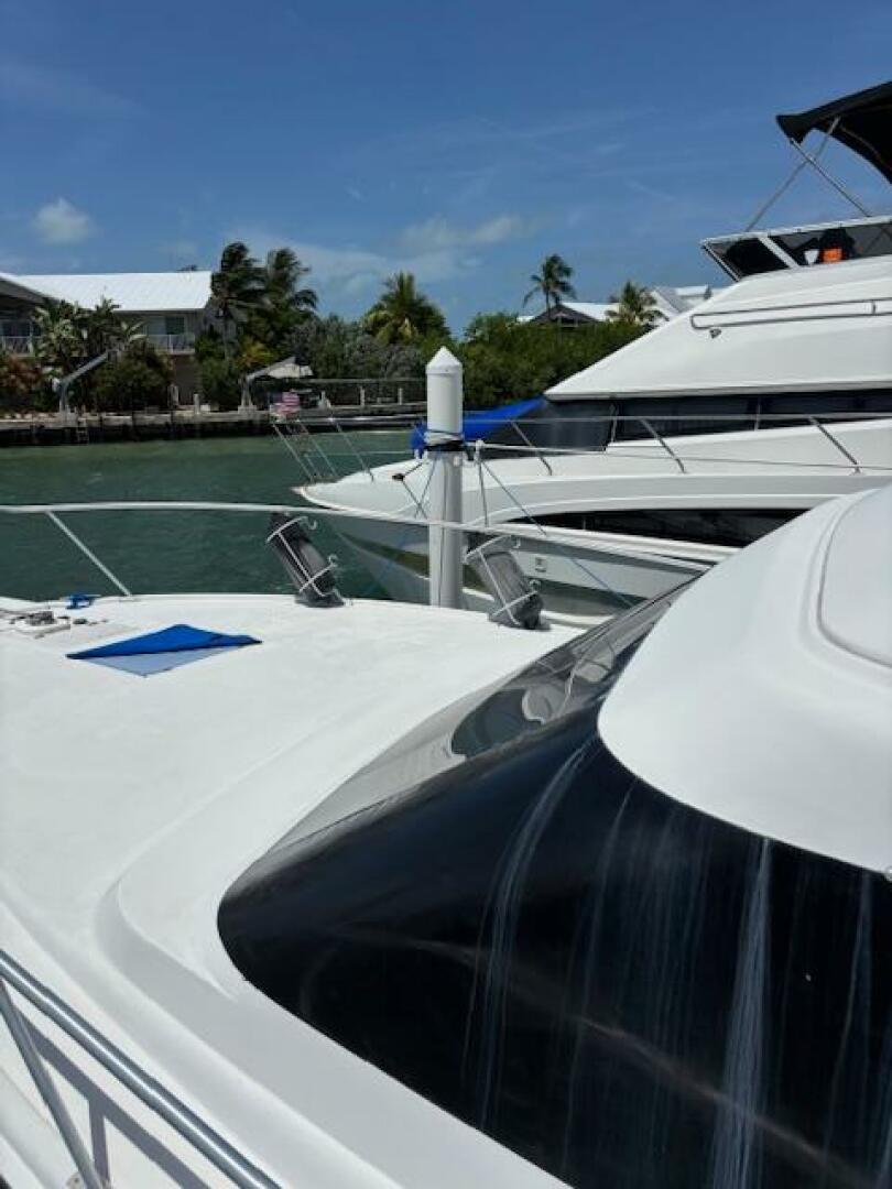 2006 Carver 43 Motor Yacht - Image 20