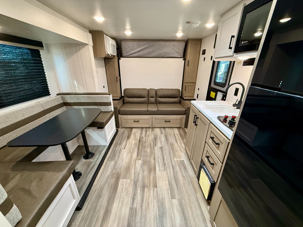 2027 Colt 18MBS - Image 13