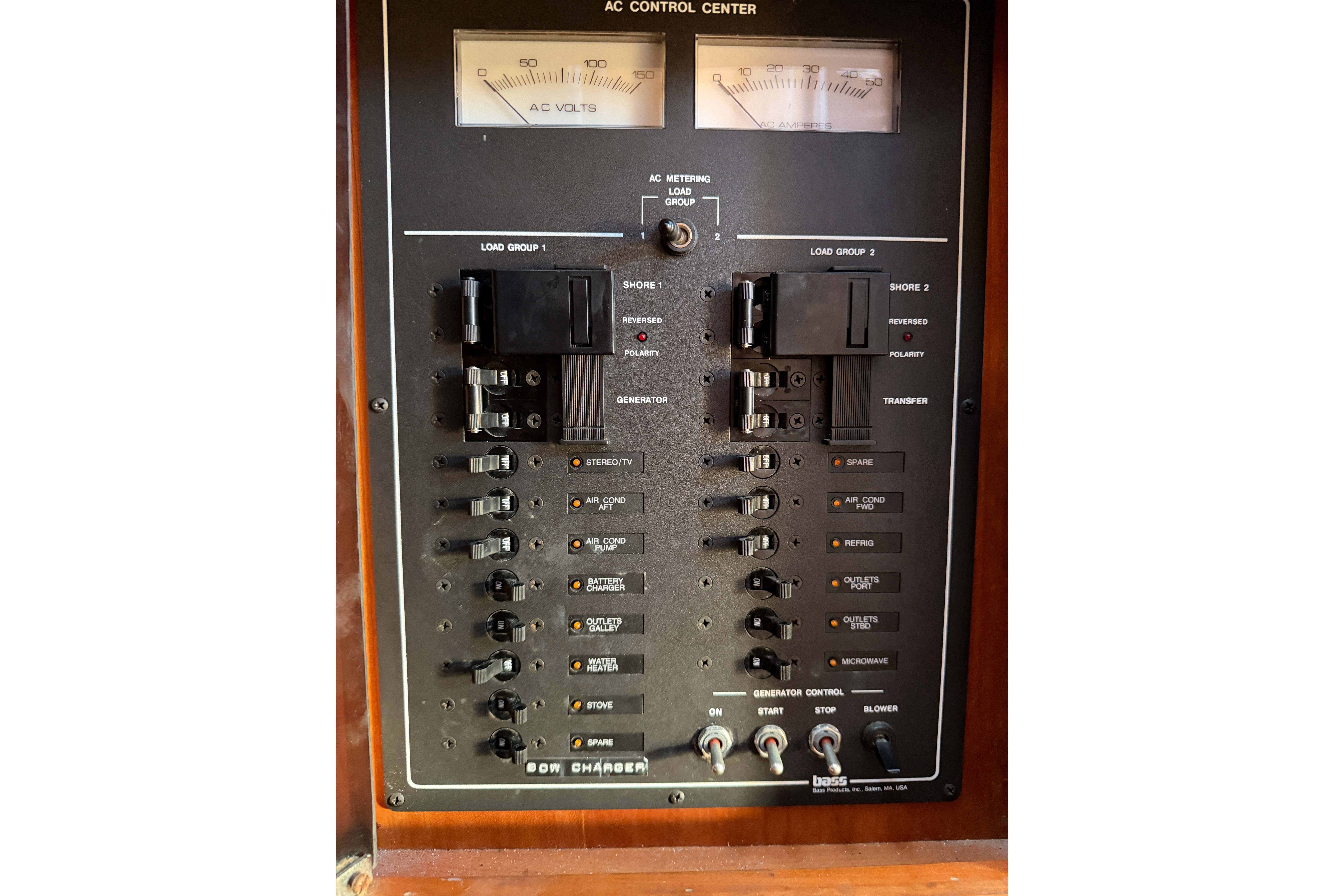 1998 Sabreline 36 AFT CABIN - Image 41