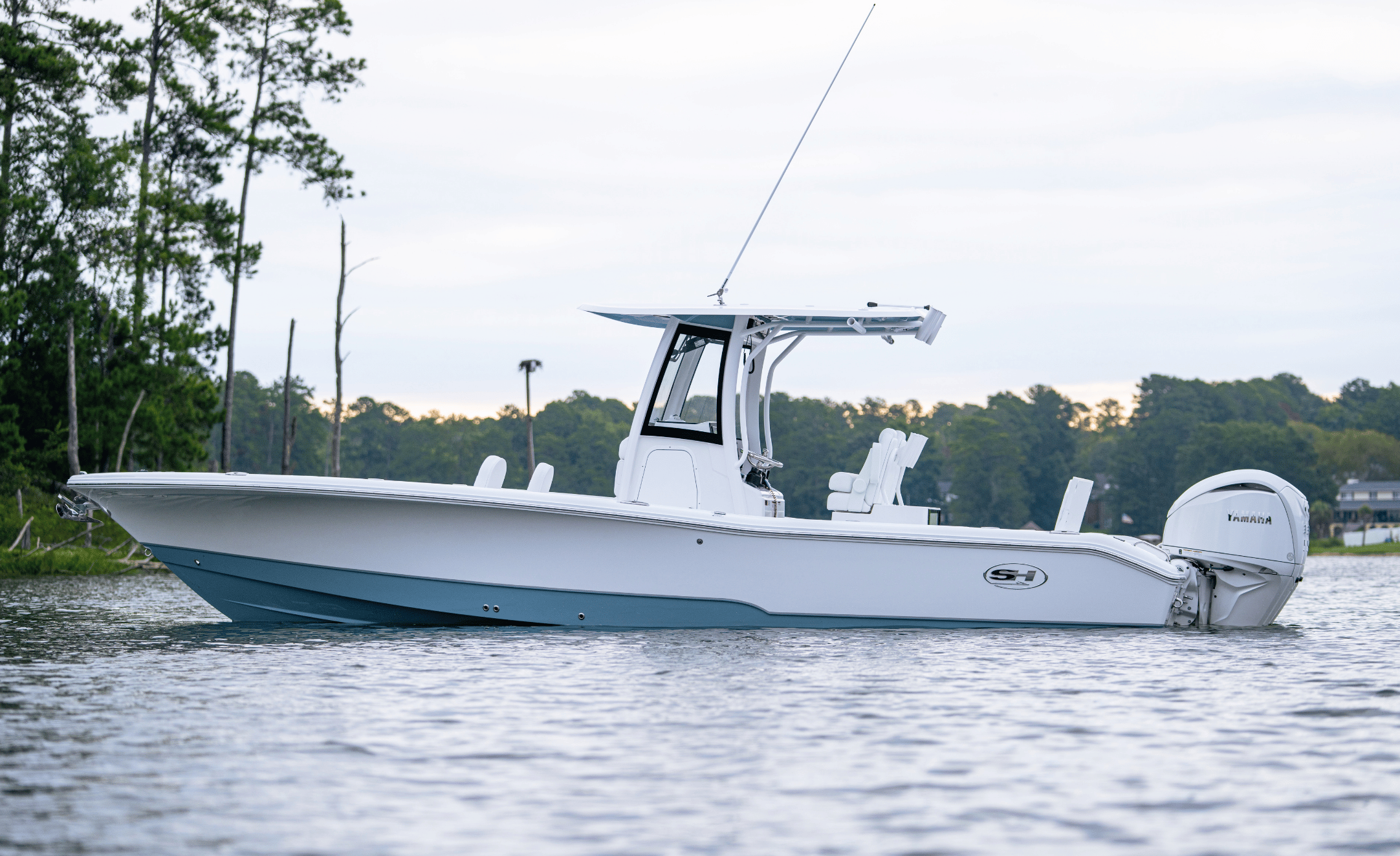 2027 SEA HUNT BX 28 - Image 2