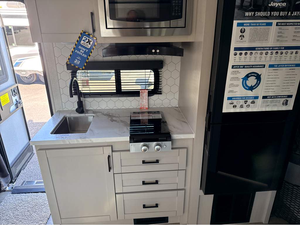 2026 JAYCO JAY FEATHER AIR 19MBS - Image 15