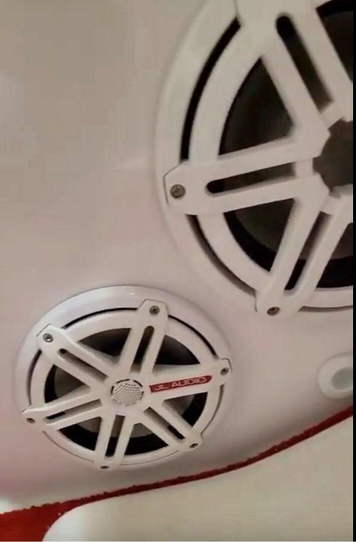 2008 Donzi 35 ZR - Image 33